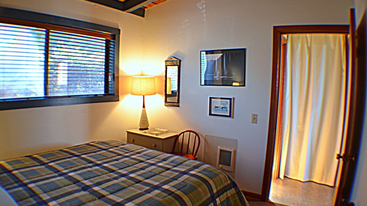 Photo of Bedroom in Yachats