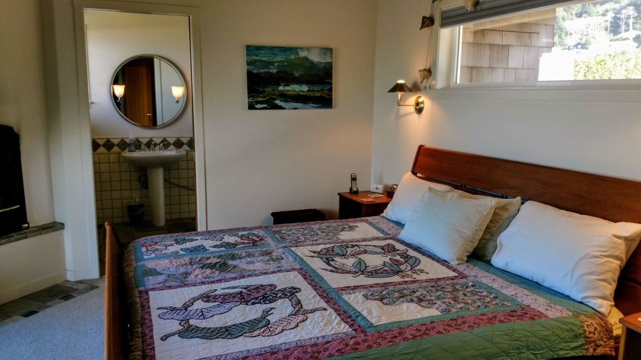 Photo of Bedroom in Yachats