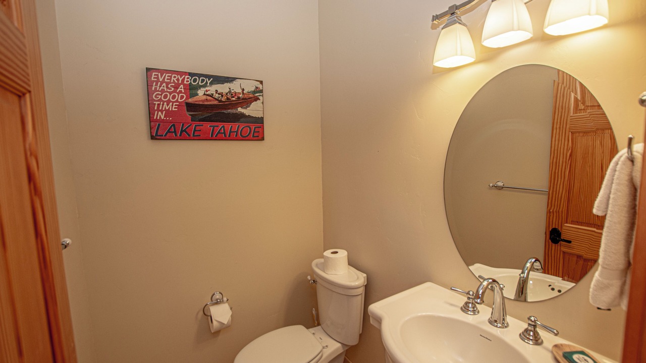 Photo of Bathroom in Tahoe Woods