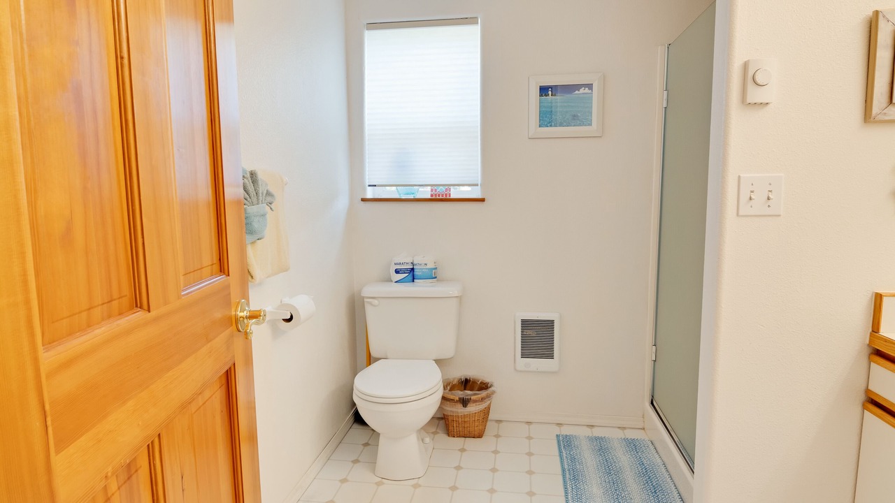 Photo of Bathroom in Bayshore