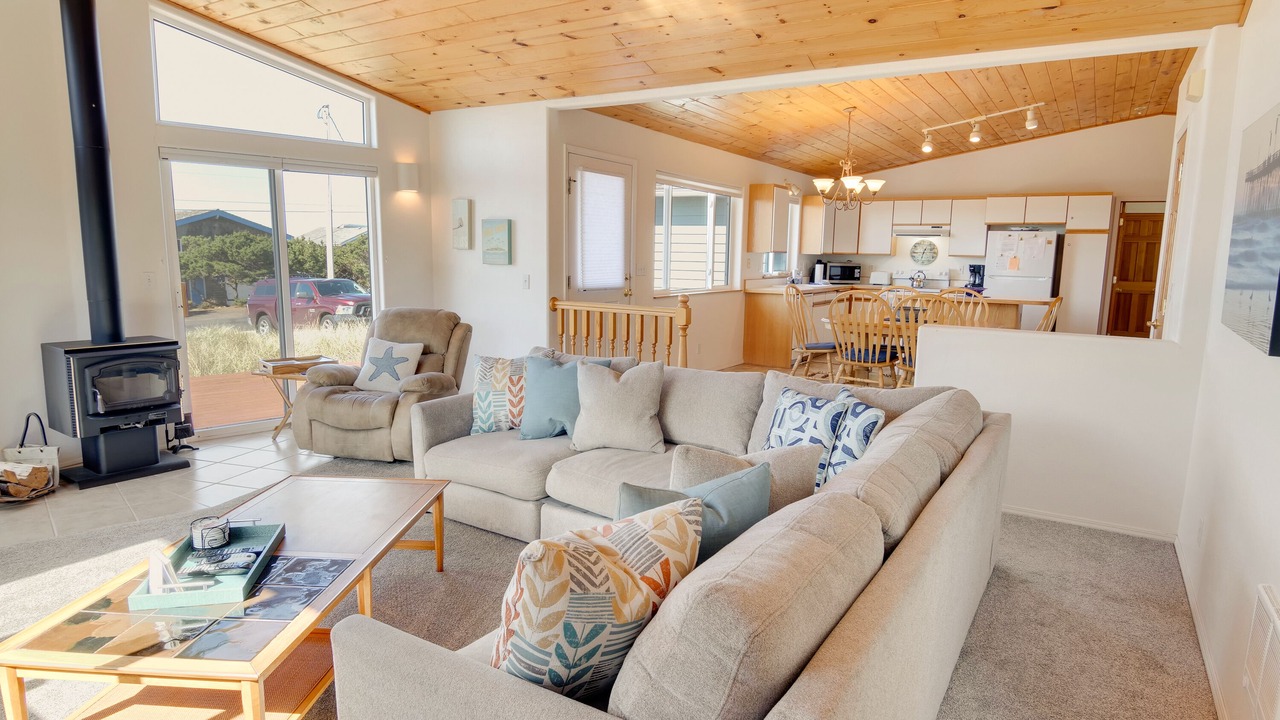 Photo of Livingroom in Bayshore