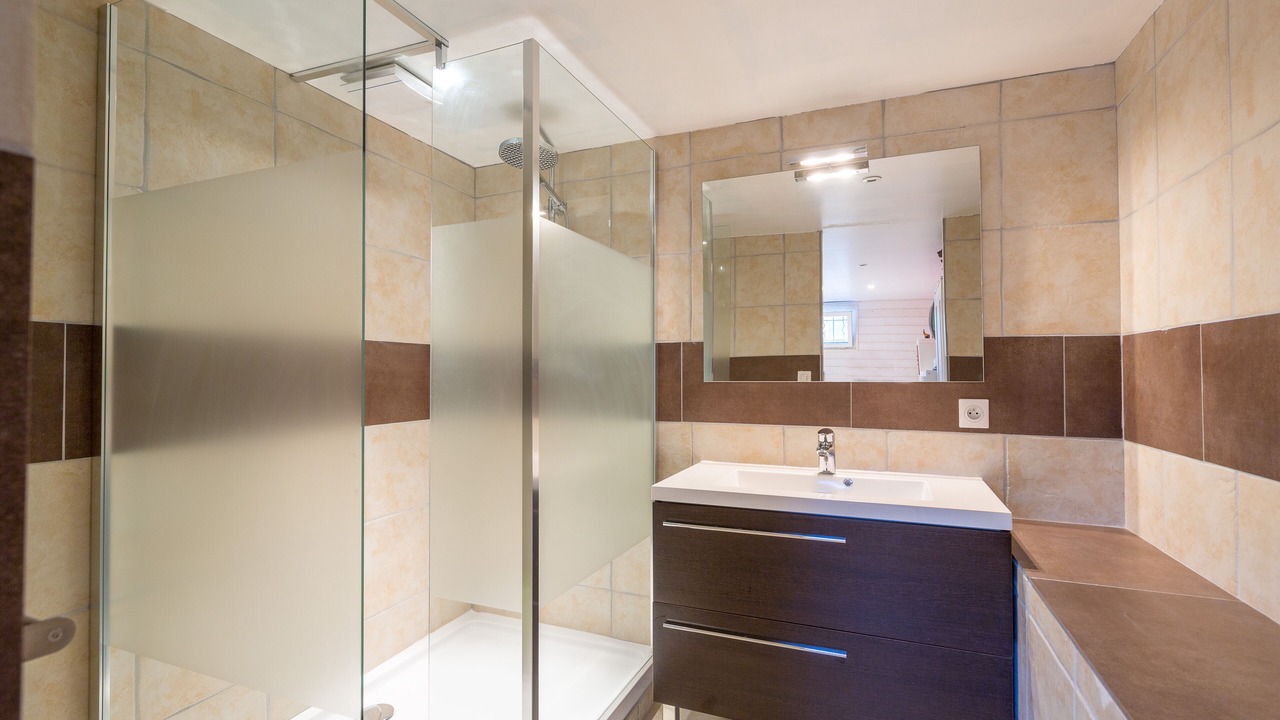 Photo of Bathroom in Gassin