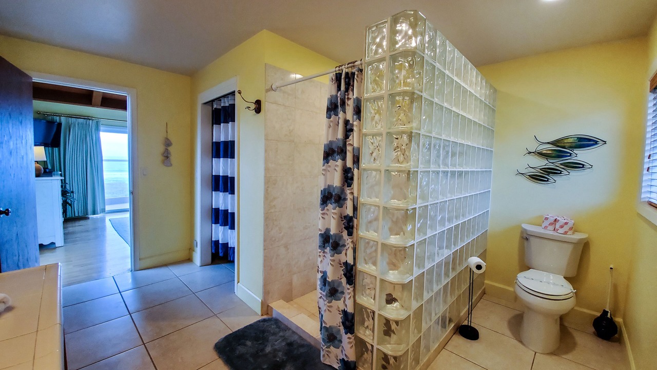 Photo of Bathroom in Yachats