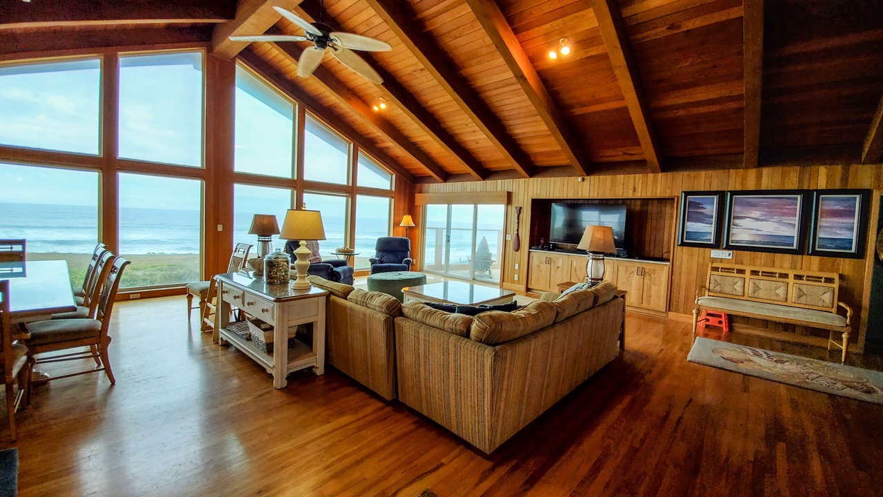 Photo of Livingroom in Yachats