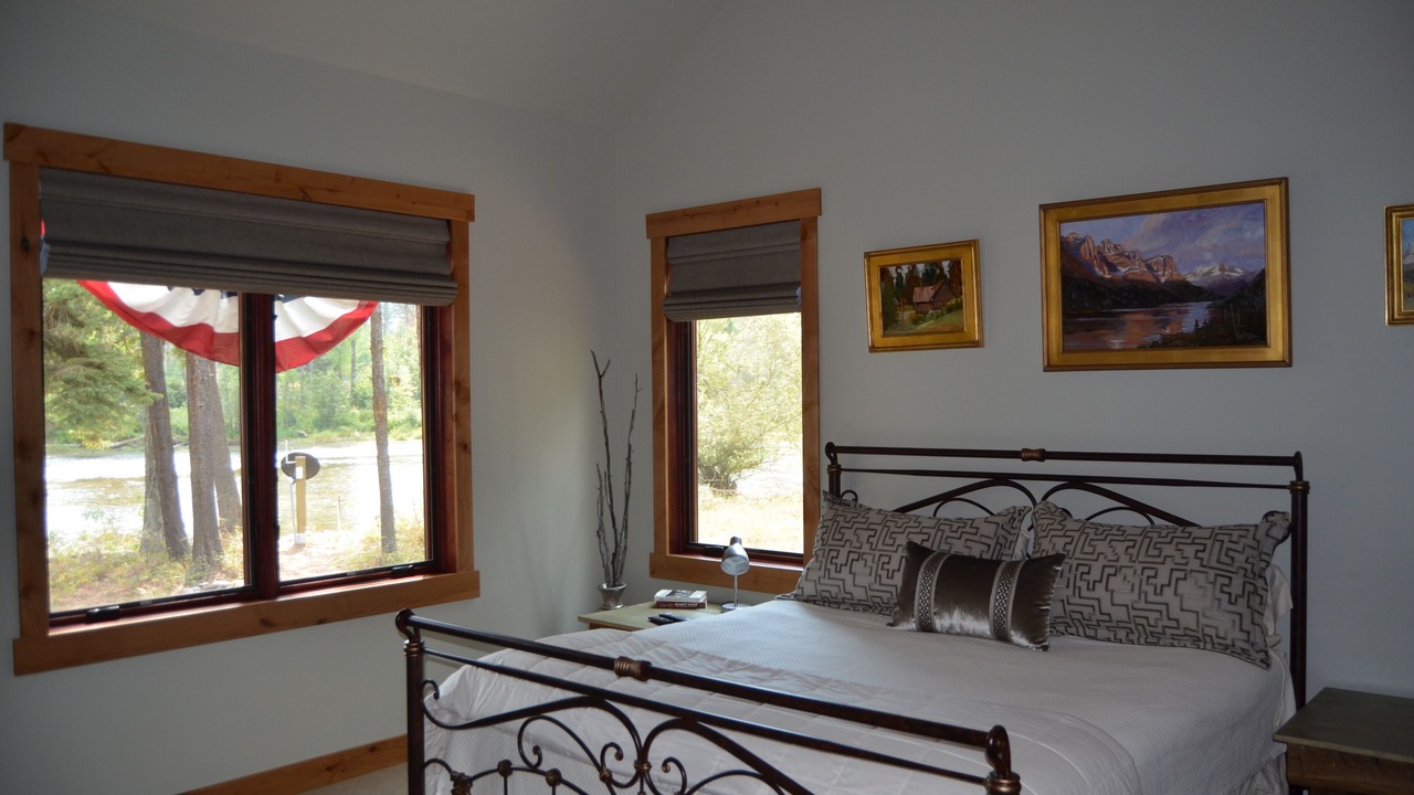 Photo of Bedroom in Bigfork