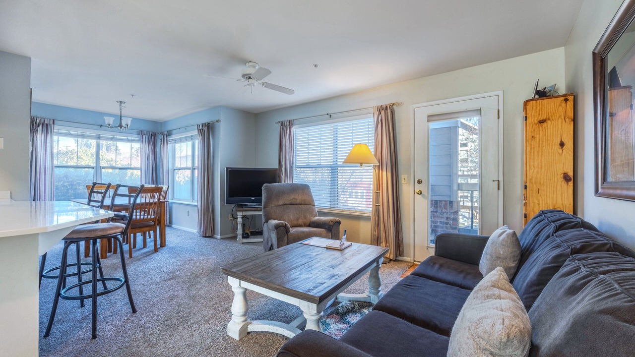 Photo of Livingroom in Hood River