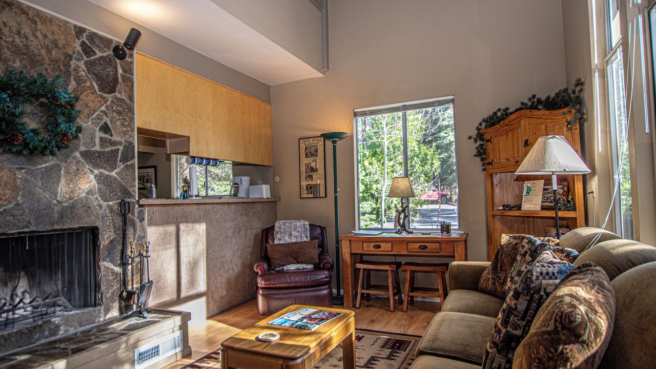 Photo of Livingroom in Dollar Point