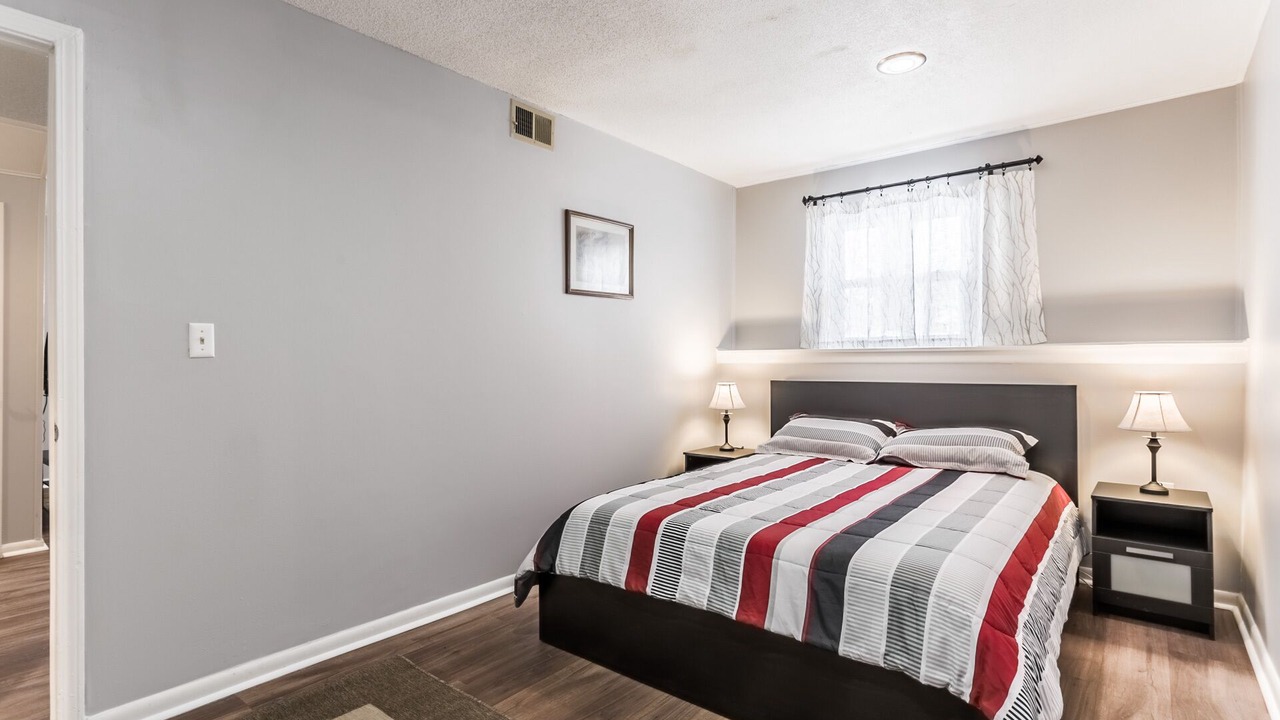 Photo of Bedroom in Lenexa