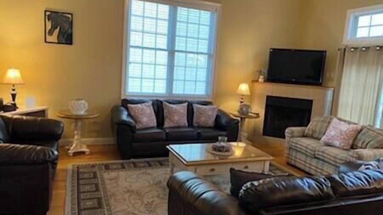 Photo of Livingroom in Woodland Terrace