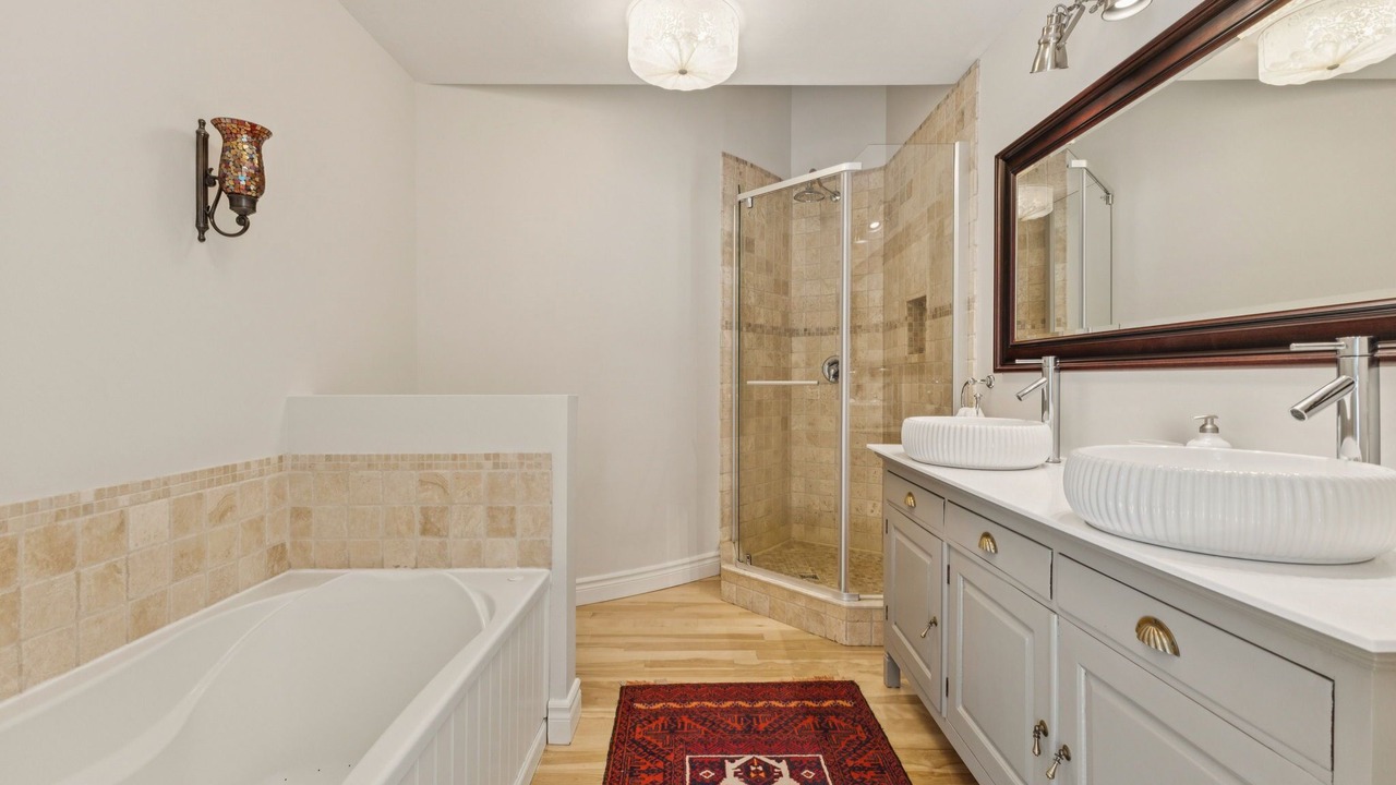 Photo of Bathroom in Cheneville