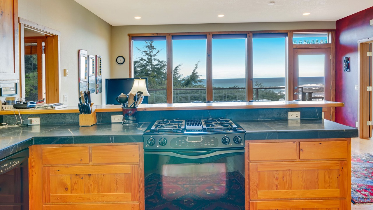 Photo of Kitchen in Yachats