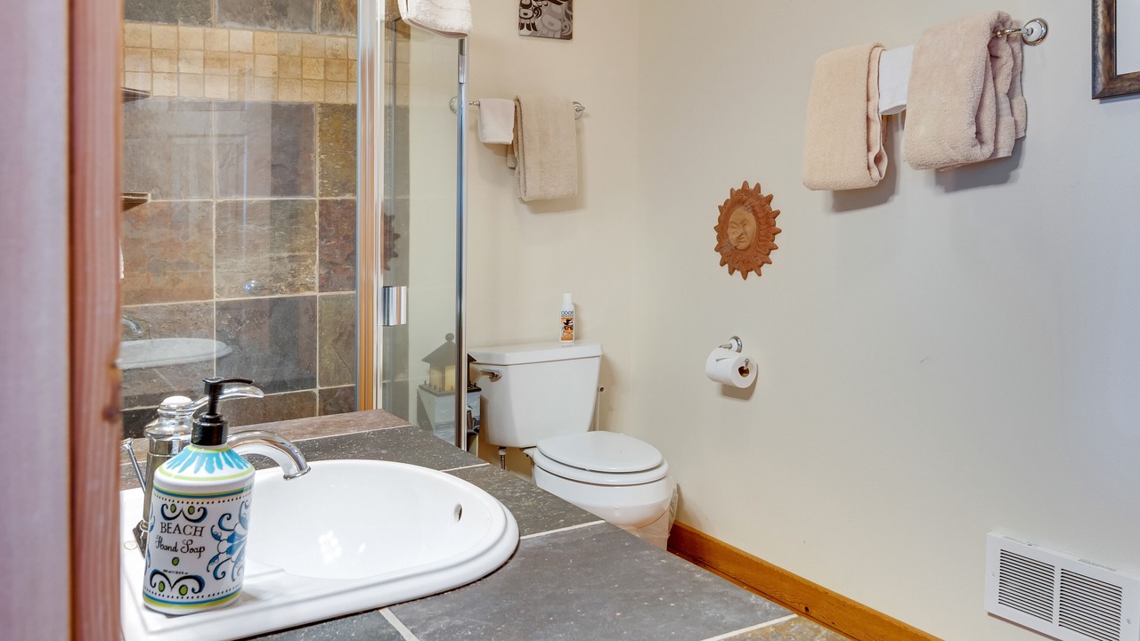 Photo of Bathroom in Yachats