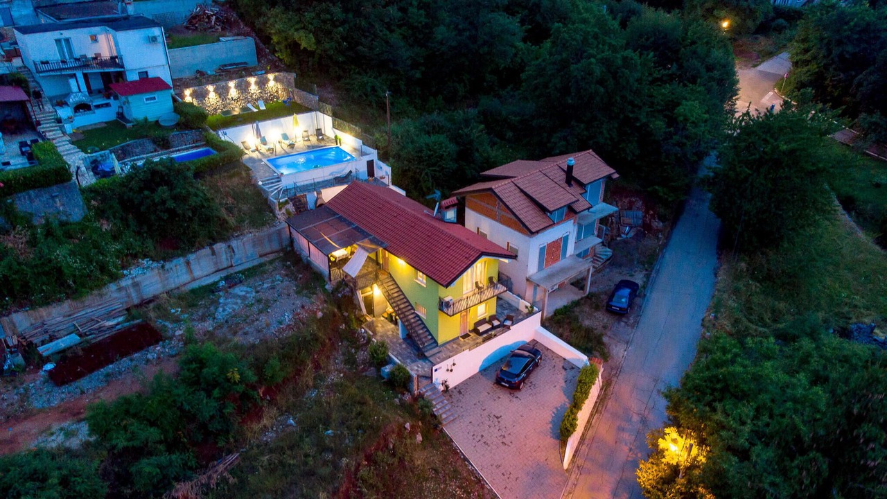 Photo of Others in Rukavac