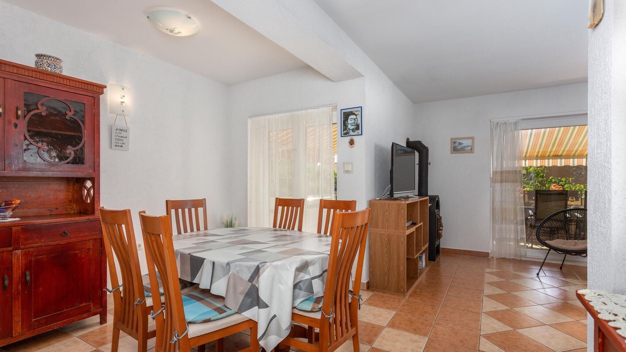 Photo of Bedroom in Punat