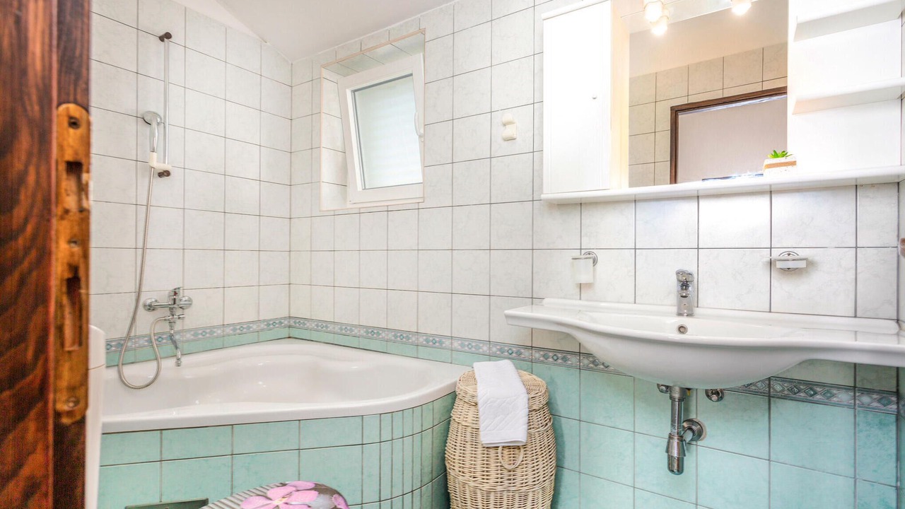 Photo of Bathroom in Punat