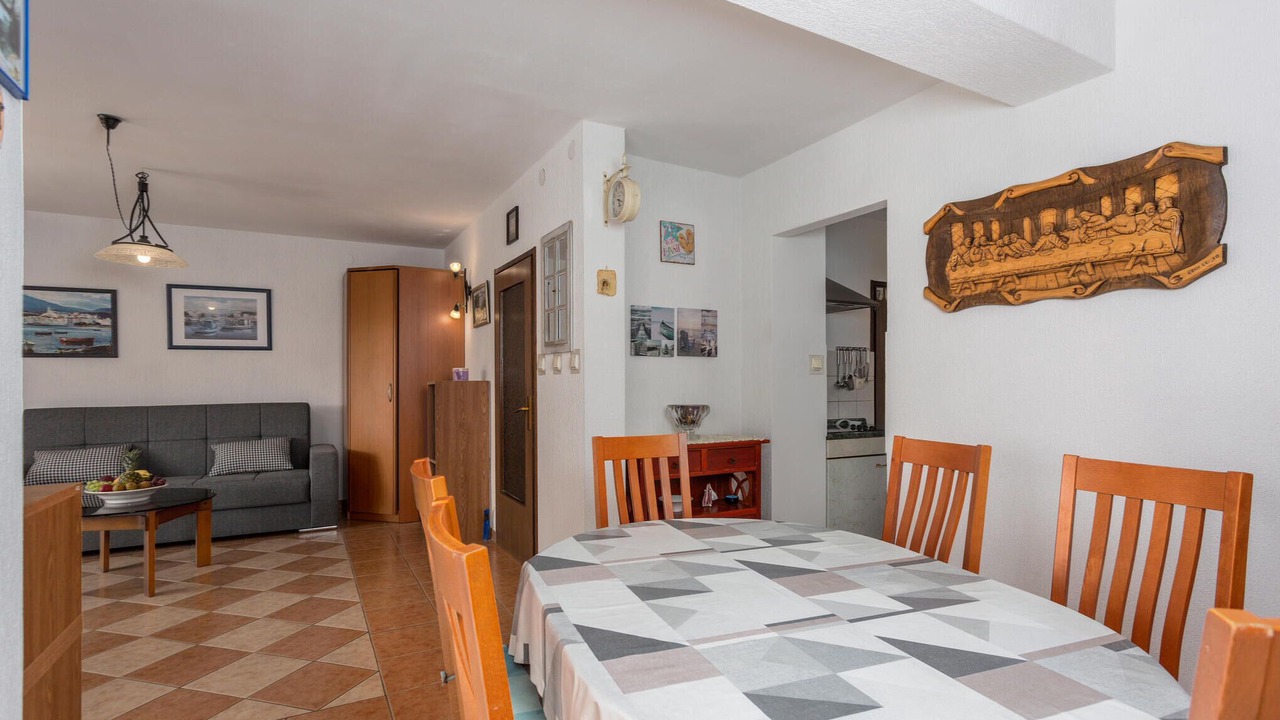 Photo of Bedroom in Punat