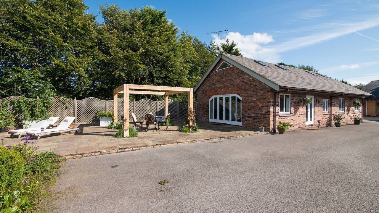 Photo of Outdoor in Tarvin