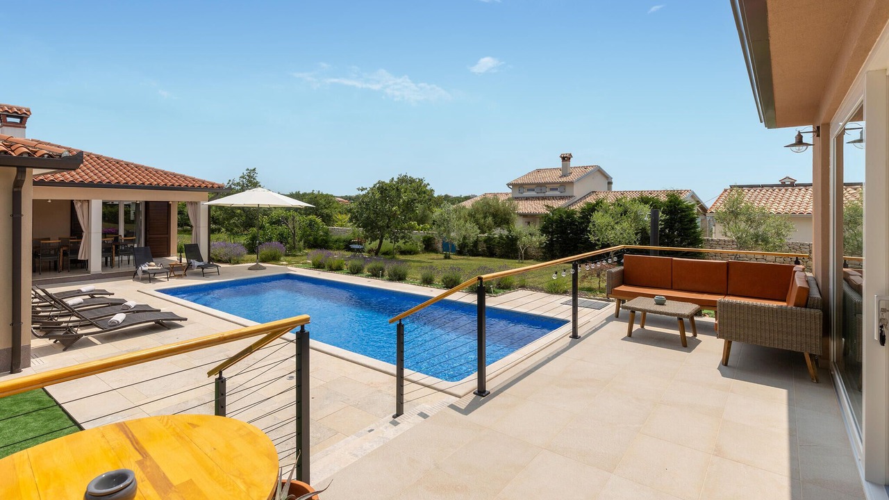 Photo of Outdoor in Rasa