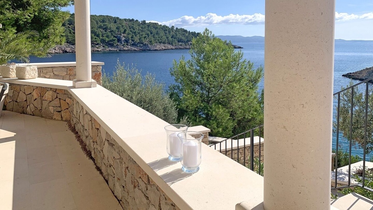 Photo of Outdoor in Cove Osibova (Milna)