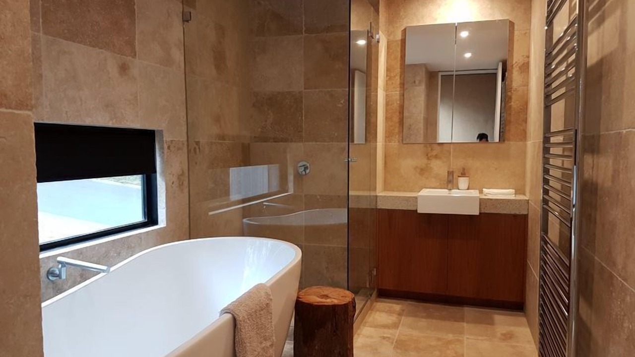 Photo of Bathroom in Sawmill Settlement