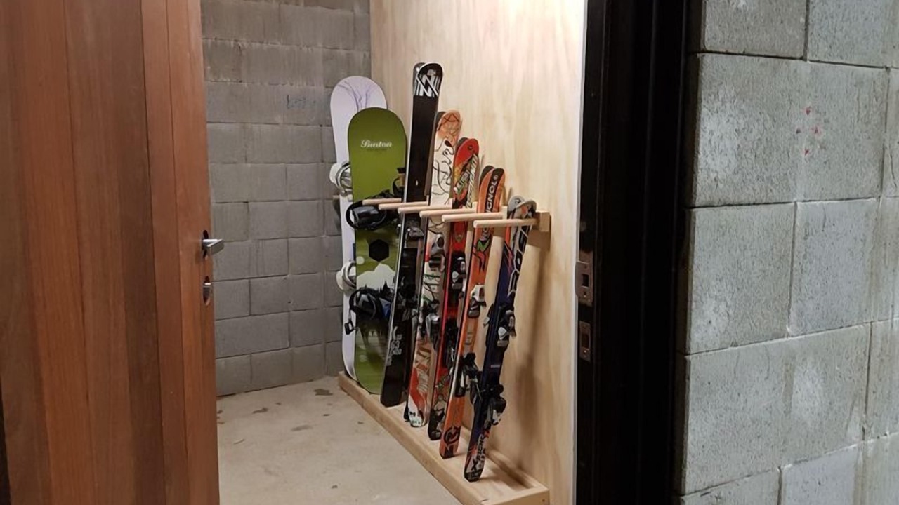 Photo of Others in Sawmill Settlement