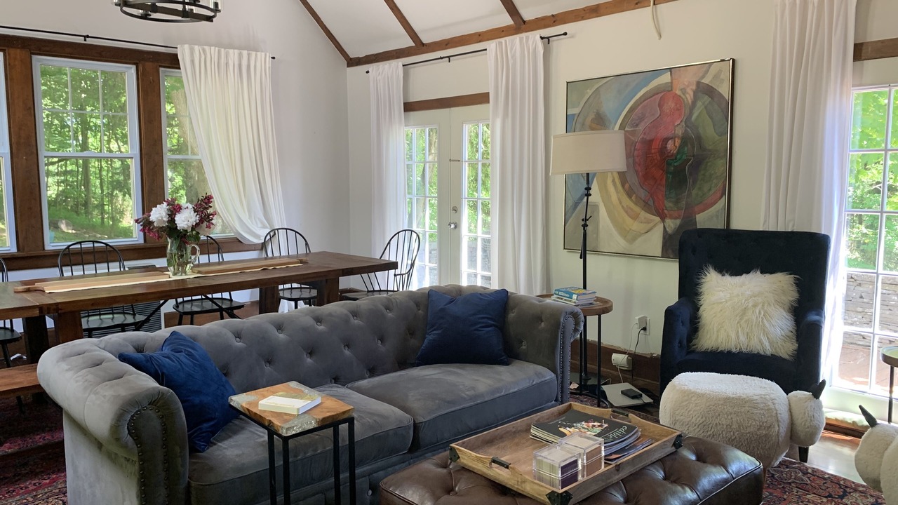 Photo of Livingroom in Hensonville