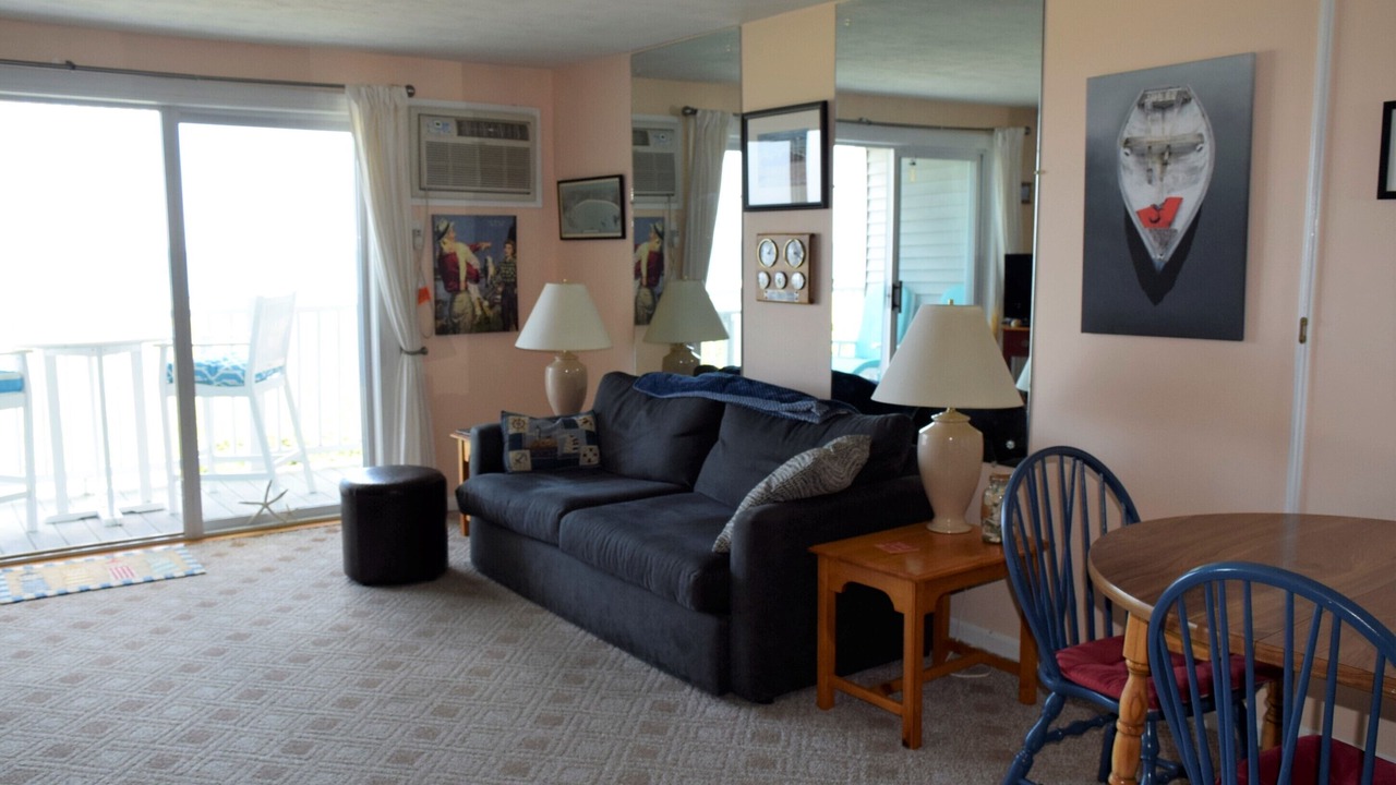 Photo of Livingroom in Ocean Park