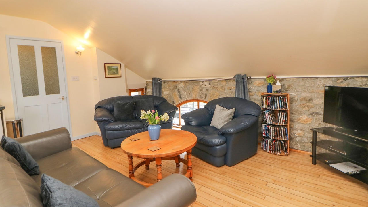 Photo of Livingroom in Youlgreave