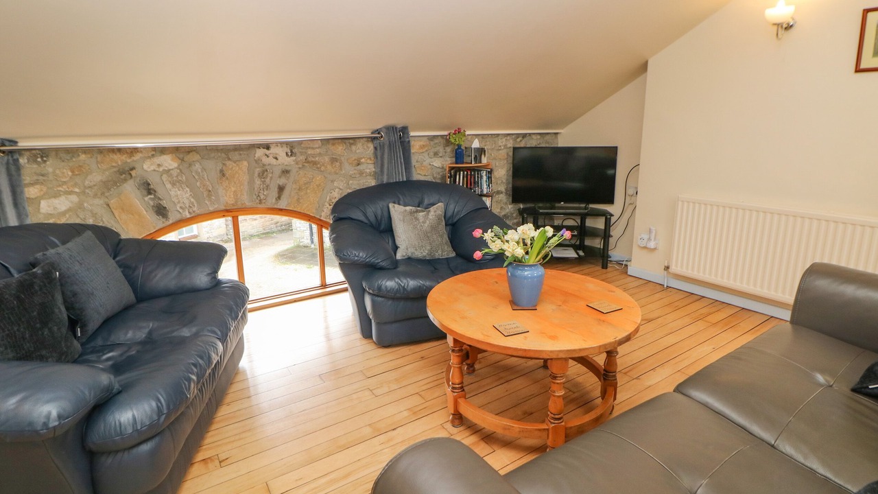 Photo of Livingroom in Youlgreave