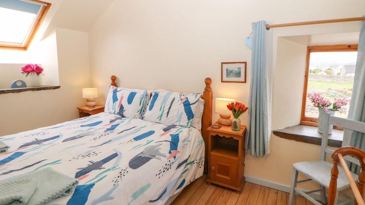 Photo of Bedroom in Youlgreave