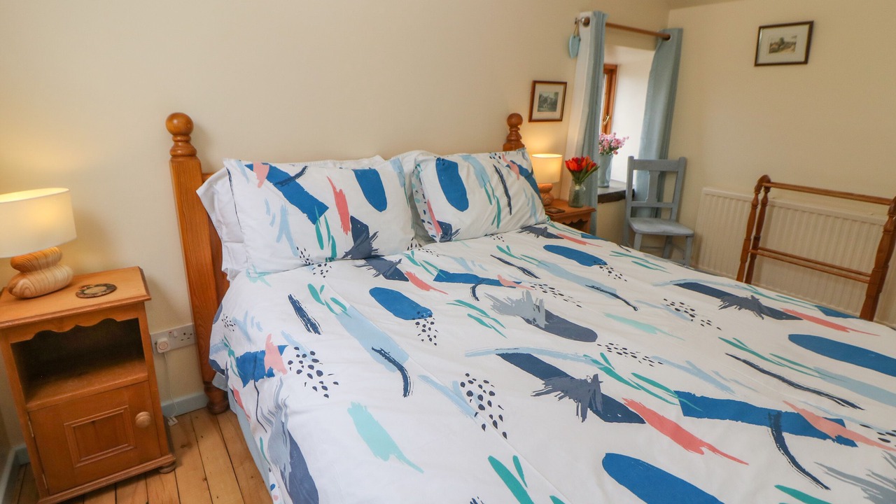 Photo of Bedroom in Youlgreave