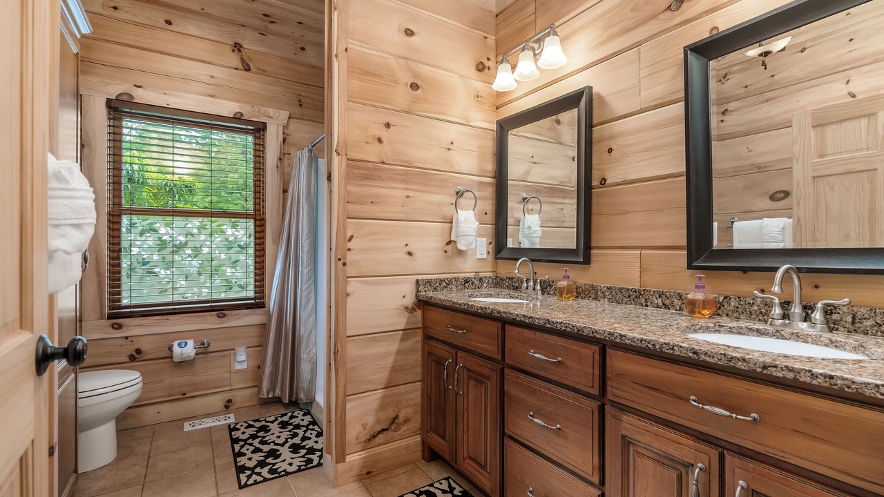Photo of Bathroom in Rock Island