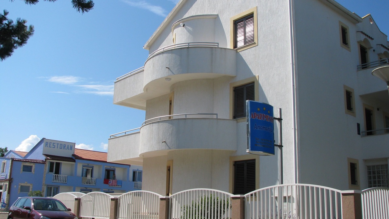 Photo of Outdoor in Nin