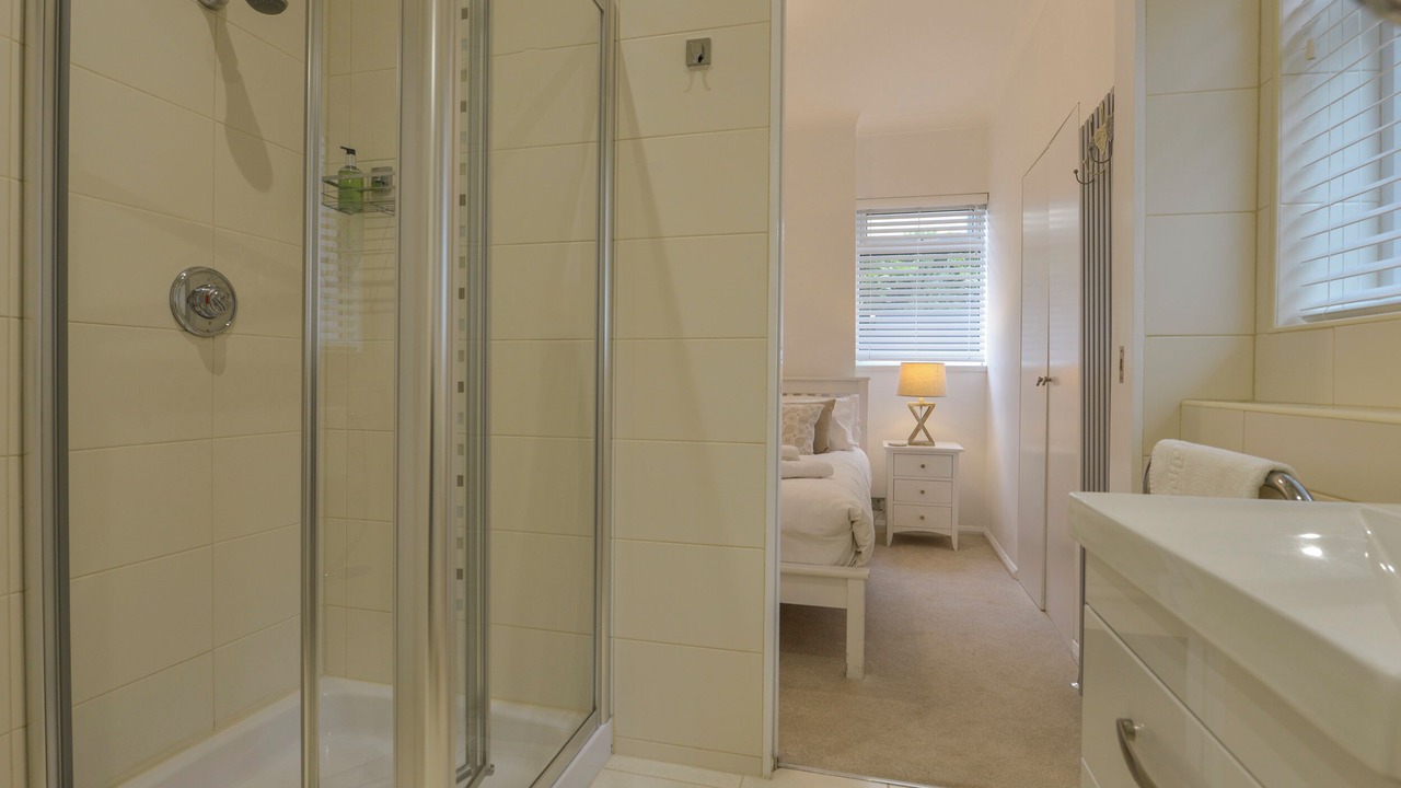 Photo of Bathroom in Seaton