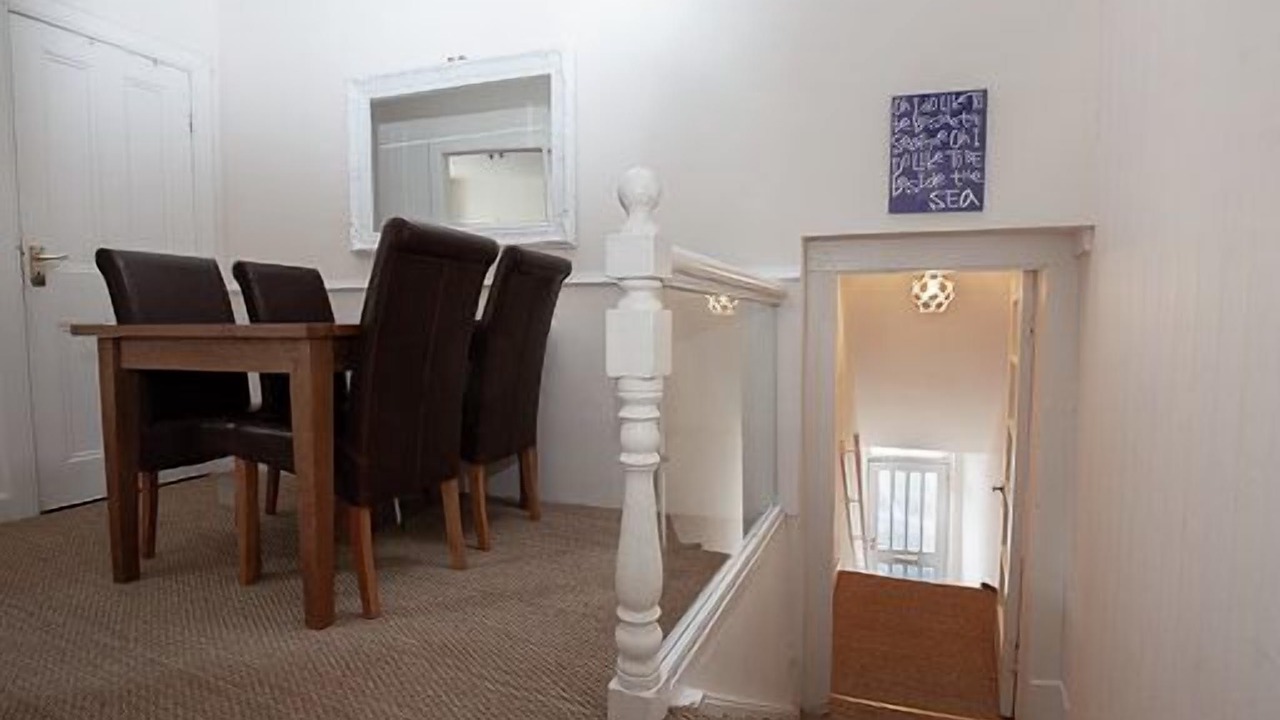 Photo of Others in Dunbar