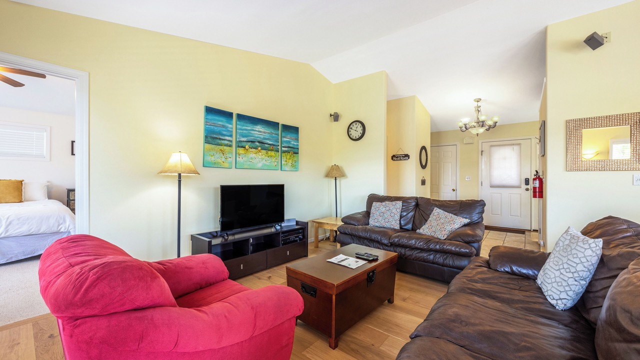 Photo of Livingroom in Hood River