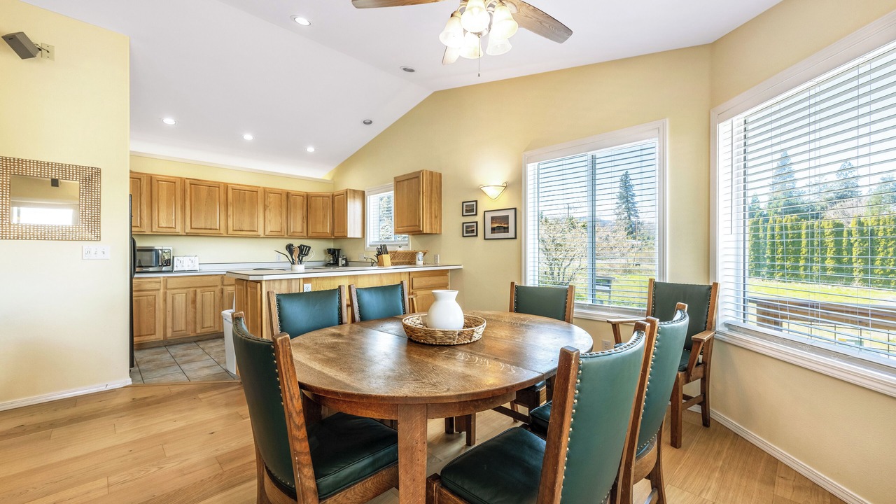 Photo of Others in Hood River