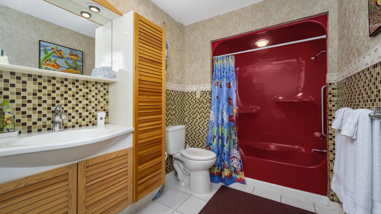 Photo of Bathroom in Croatan Beach