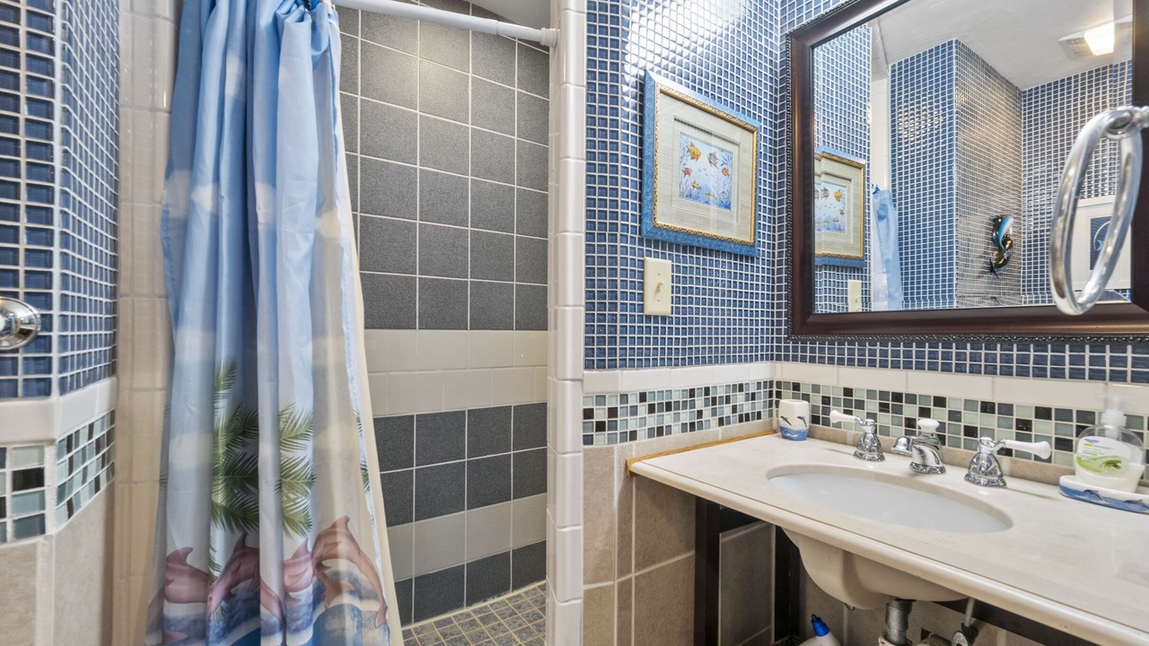Photo of Bathroom in Croatan Beach