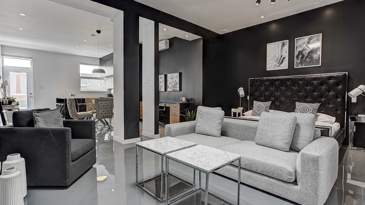 Photo of Livingroom in Pointe-Saint-Charles
