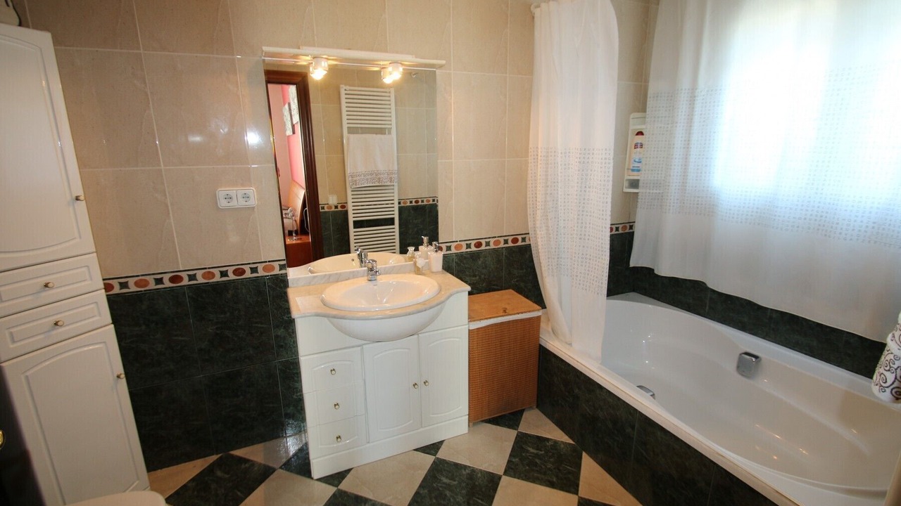 Photo of Bathroom in Miami Platja