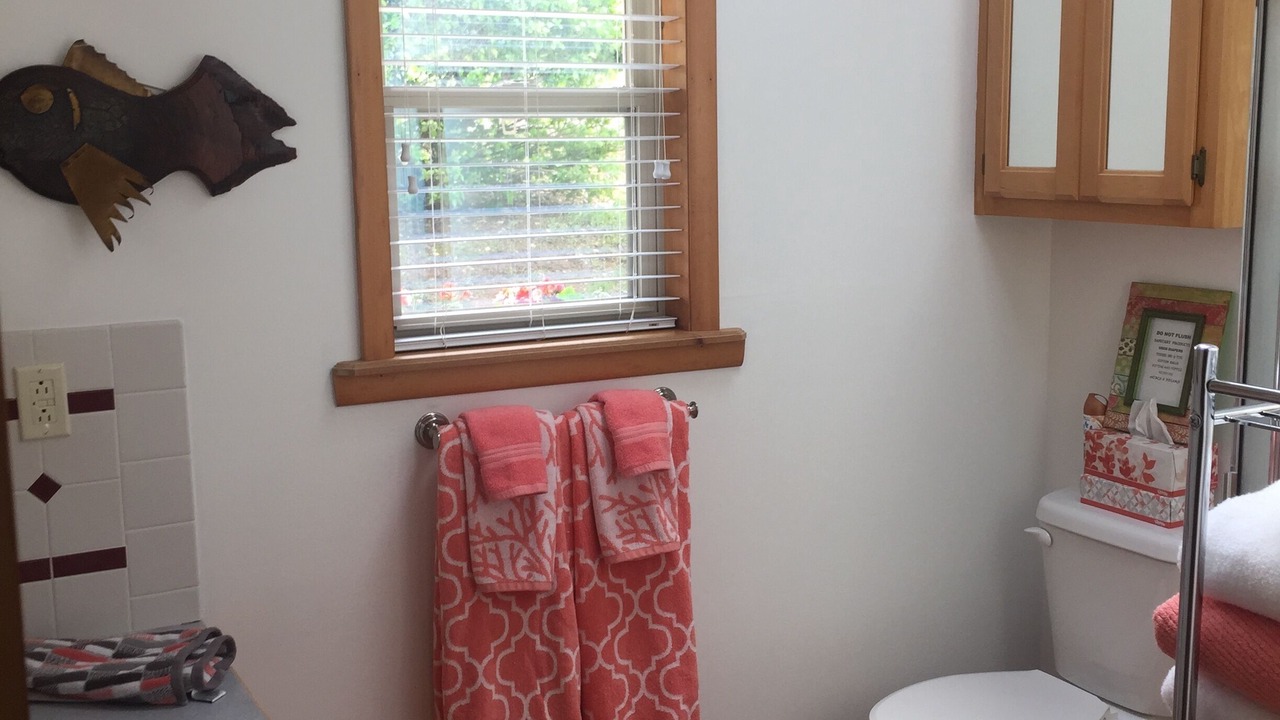 Photo of Bathroom in Eagle Rock