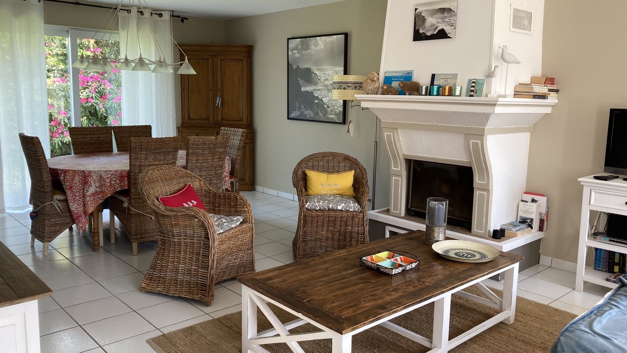 Photo of Others in Bangor