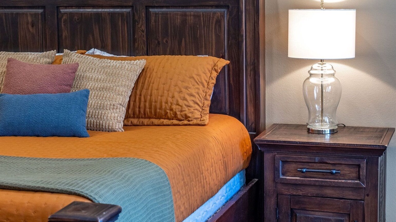 Photo of Bedroom in Branson Theater District
