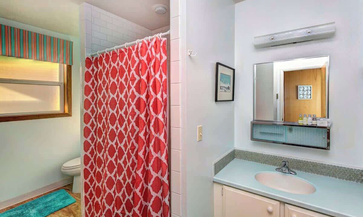 Photo of Bathroom in Gearhart
