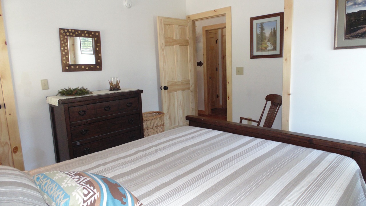 Photo of Bedroom in Warrensburg