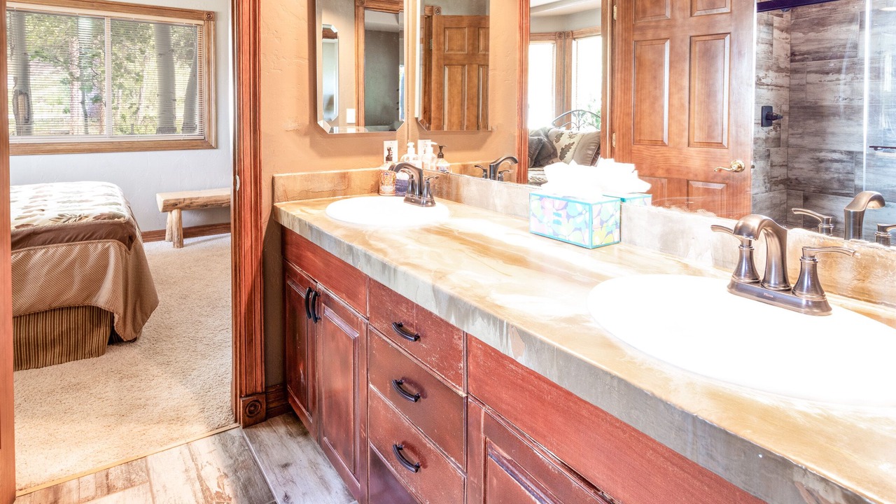 Photo of Bathroom in Baldy Mountain