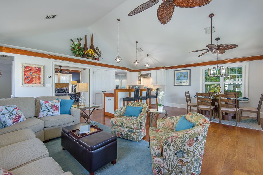 Photo of Livingroom in Truman Annex