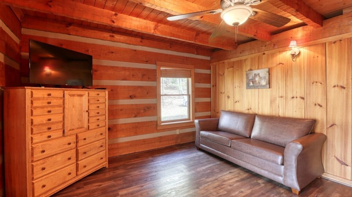 Photo of Livingroom in Sevierville