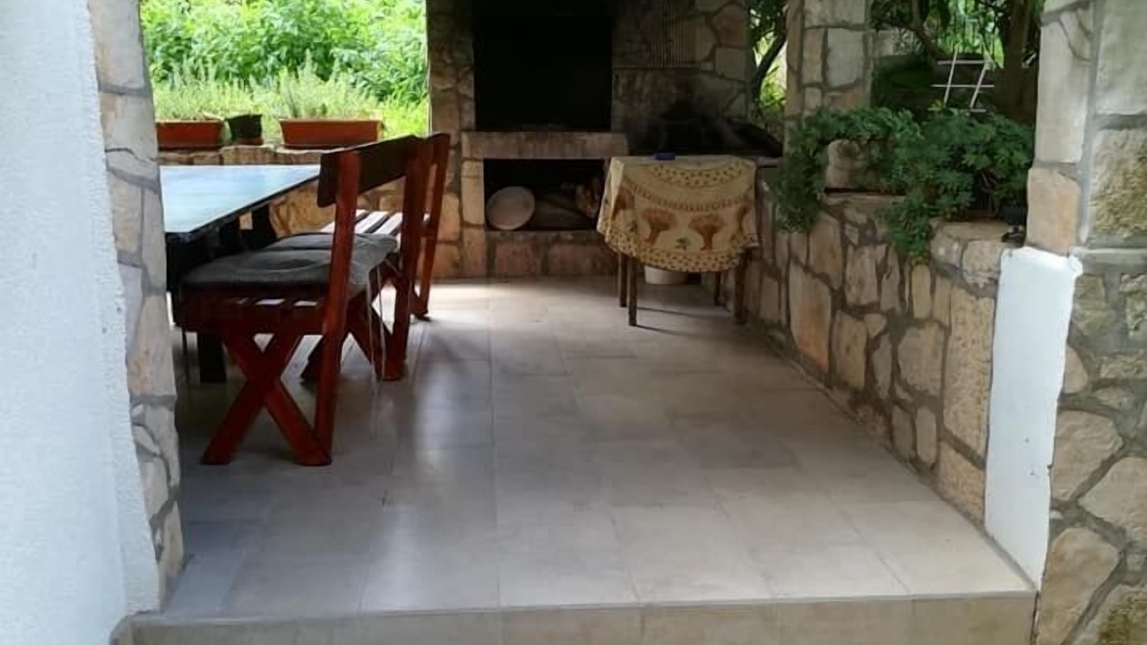 Photo of Outdoor in Loviste